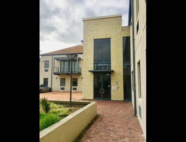 716M² OFFICE TO LET IN CENTURY CITY
